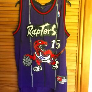 Raptors jersey 15 carter